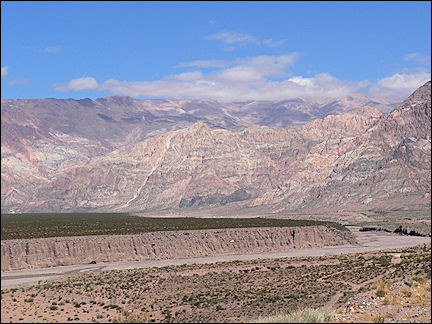 Argentina - Landscape Andes between Mendoza and Los Andes (Chile)