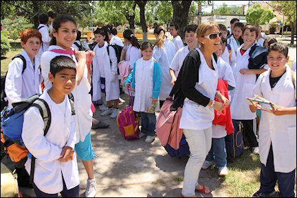 Argentina - School children in uniforms