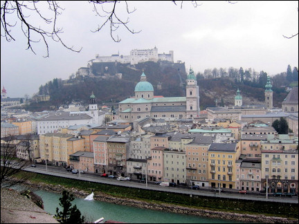 Austria, Salzburg - View from the Kapuzinerberg