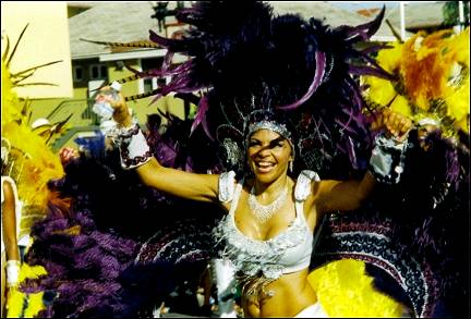 Aruba - Oranjestad, big carnival parade