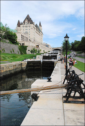 Canada, Ontario - Rideau canal Ottawa