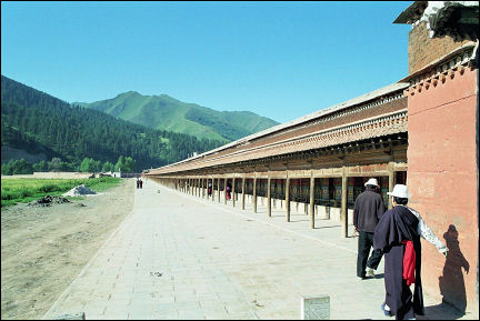 China, Gansu - Labrang monastery in Xiahe