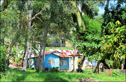 Dominican Republic - House in Sanchez