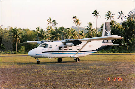 Fiji - Small plane back to Viti Levu