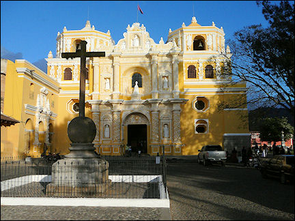 Guatemala - Antigua, 16<sup>th</sup> century La Merced church
