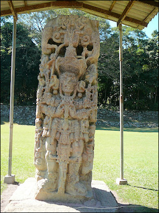 Honduras - Copàn, on of many stèles