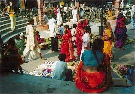 India - Bodhgaya, market
