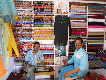 India, Khajuraho - Fabrics store
