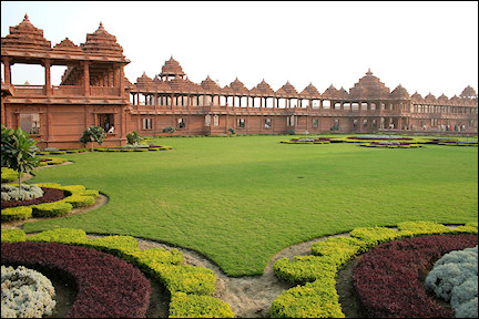 India, Delhi - Akshardhaam Temple with galleries carved out of red stone
