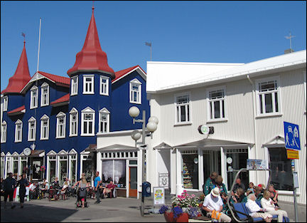 Iceland - Akureyri, shopping street