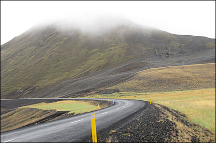 Iceland - Crossing the desolate Jokulsdalsheidi plateau