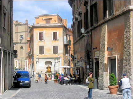 Italy, Rome - Tivoli, street scene