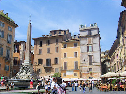 Italy, Rome - Piazza della Rotonda