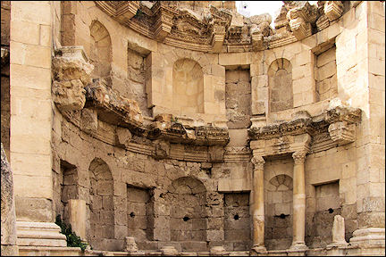 Jordan, Jerash - Nymphaeum in Gerasa