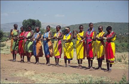 Kenya - Masai Mara National Park, Masai women