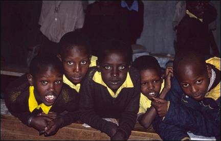 Kenya - Masai Mara National Park, Masai schoolchildren