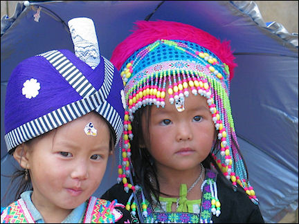 Laos - Mong girls
