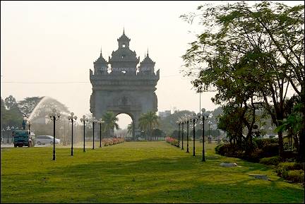 Laos - Vientiane, Arc de Triomphe