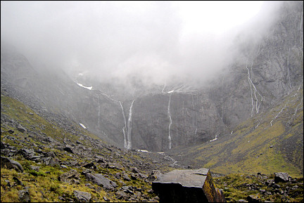 New Zealand - Fiordland, dozens of waterfalls