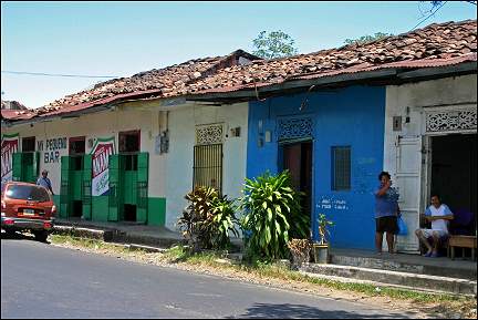 Panama - David, colorful houses