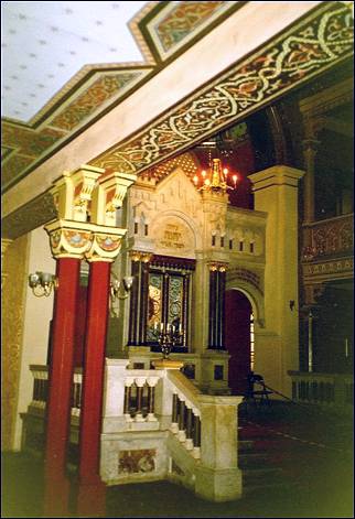 Poland, Kraków - Kazimierz, the Holy Ark of the Tempel synagogue