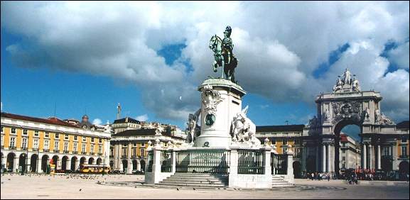 Portugal, Lisbon - Praça de Comércio