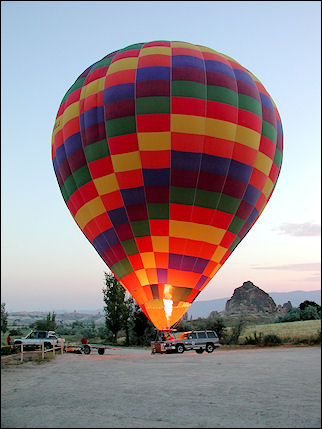 Turkey - Cappadocia, balloon ride Göreme