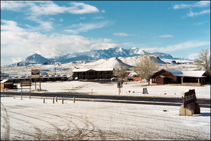 USA, Utah - Hanksville with in the background the Henry Mountains