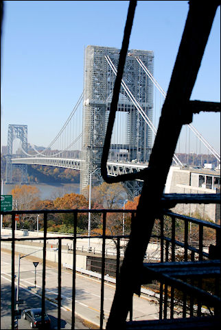 USA, New York - George Washington Bridge