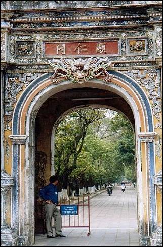 Vietnam - Hue, gate, Citadel