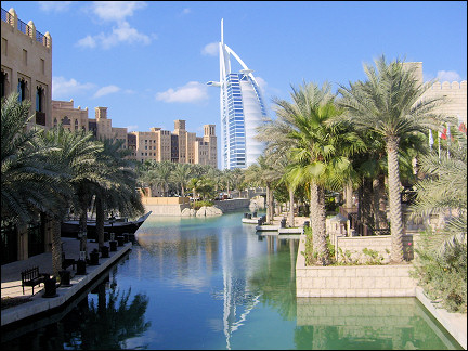 Travelogue City Break Dubai, United Arab Emirates - Off the Beaten ...